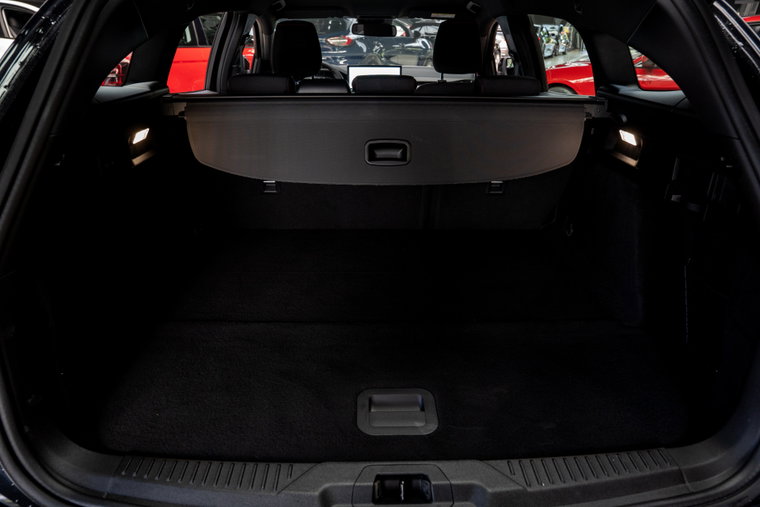 Vehicle Image 31