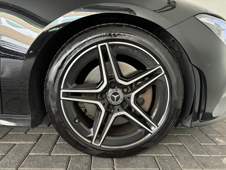Vehicle Image 24