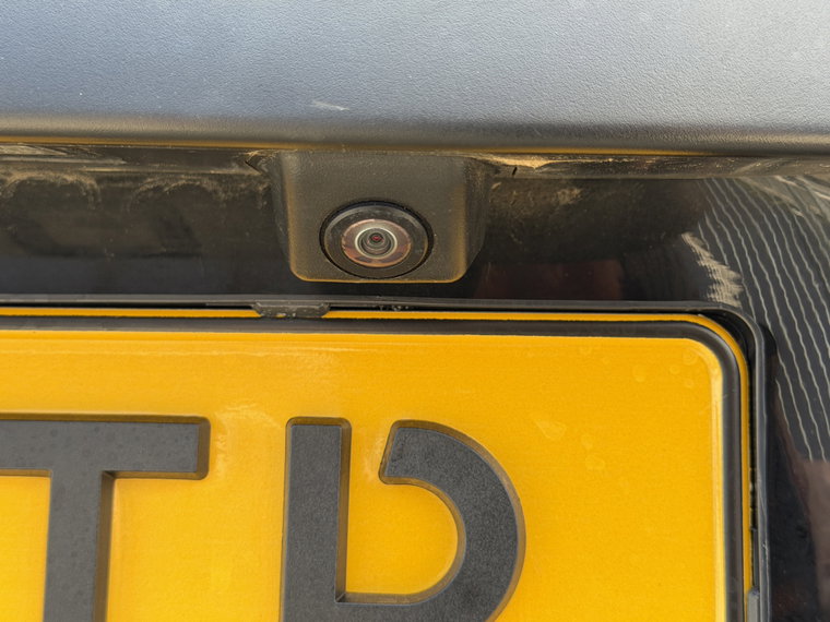 Vehicle Image 22