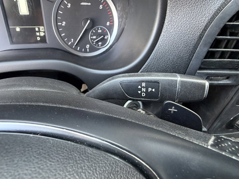 Vehicle Image 33
