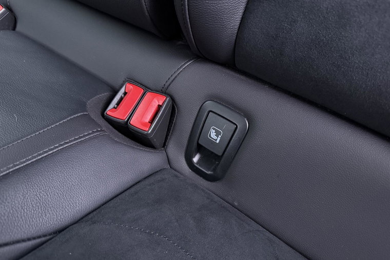 Vehicle Image 48