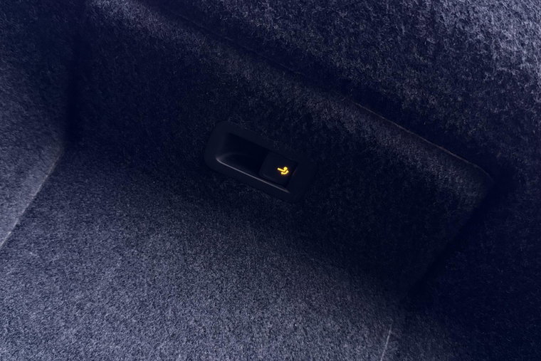 Vehicle Image 50