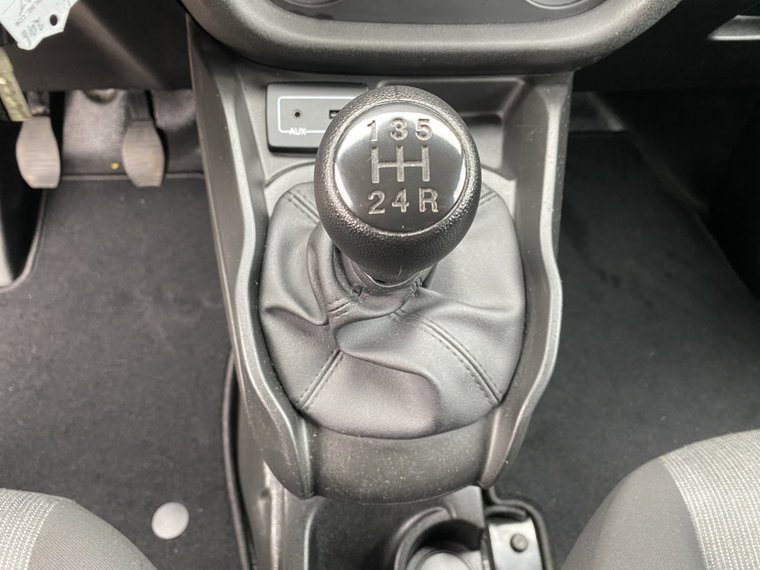 Vehicle Image 30