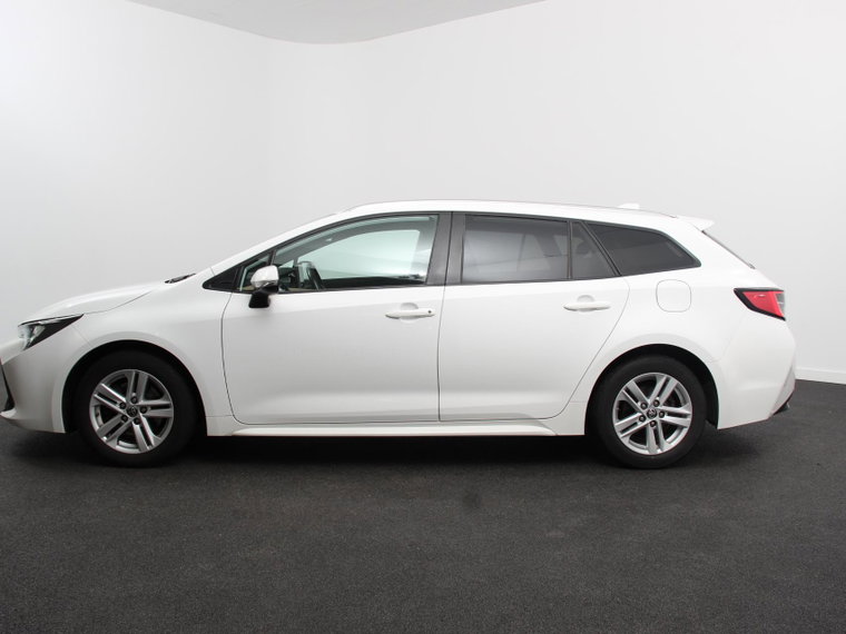 Vehicle Image 8