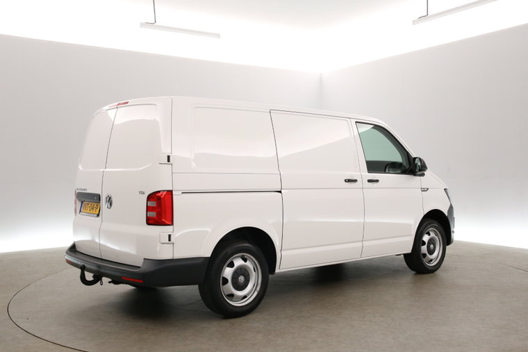 Vehicle Image 27