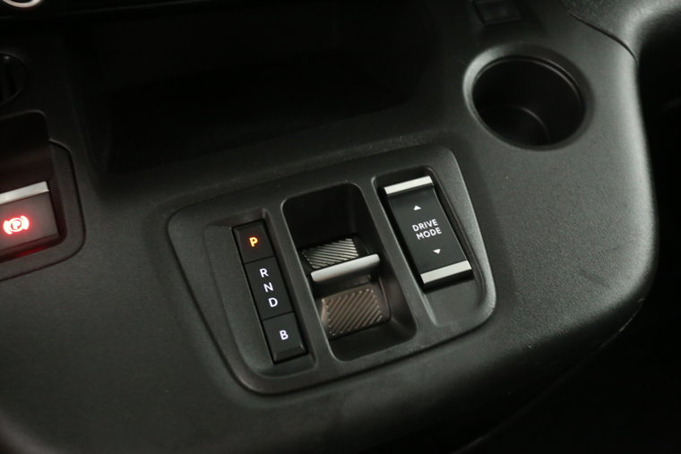 Vehicle Image 24