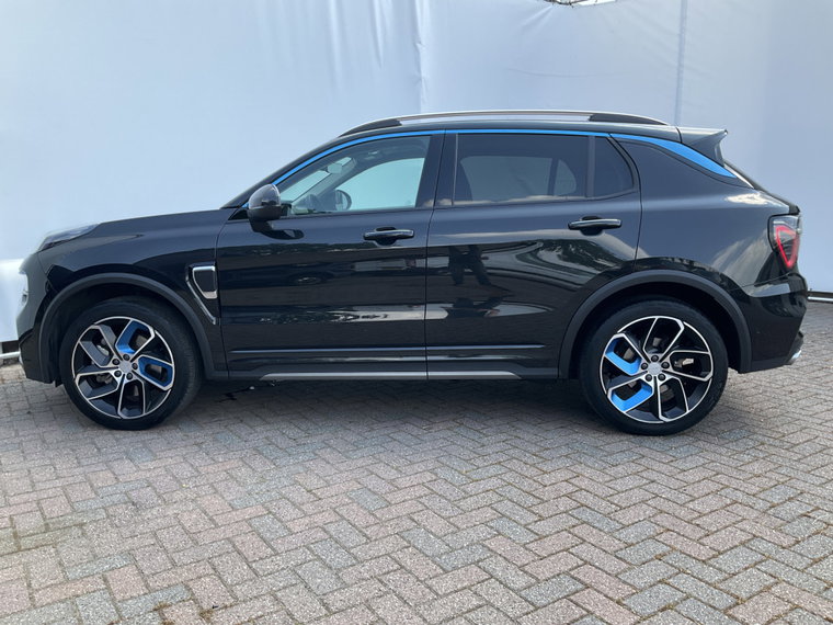 Vehicle Image 23