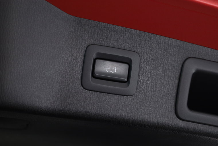 Vehicle Image 28