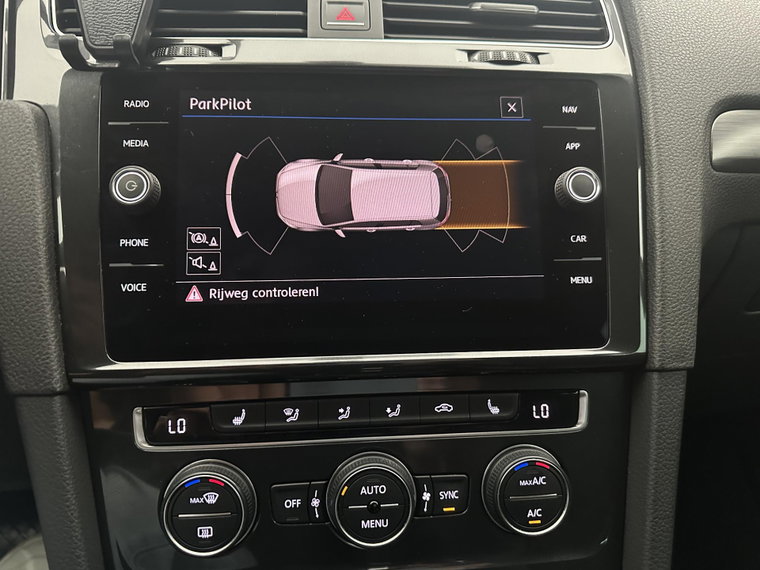 Vehicle Image 33
