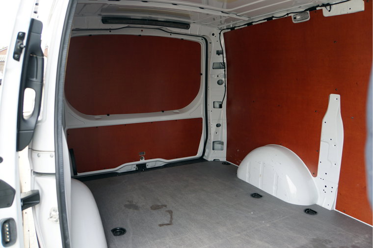 Vehicle Image 18