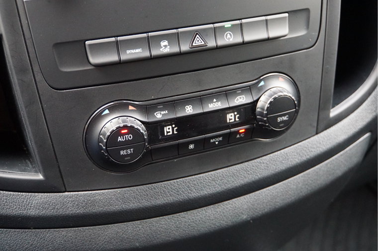 Vehicle Image 40