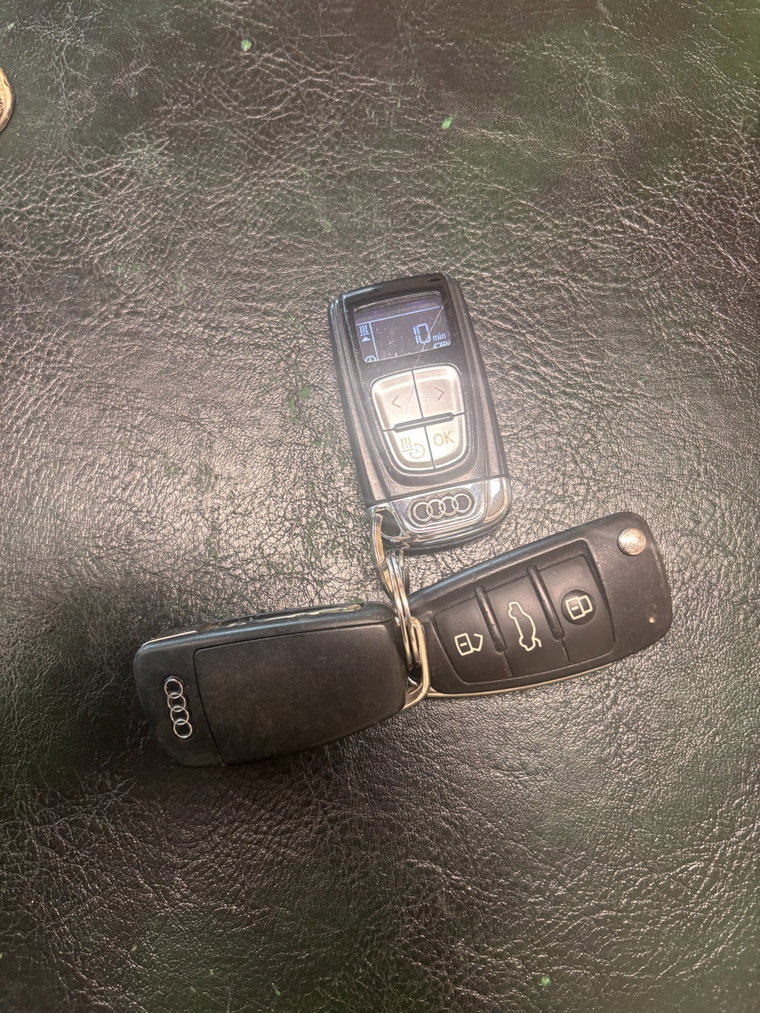 Vehicle Image 34