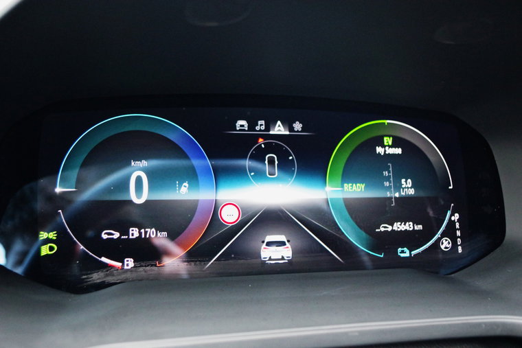Vehicle Image 8