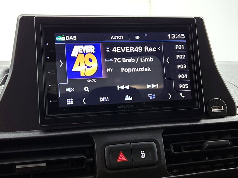Vehicle Image 7