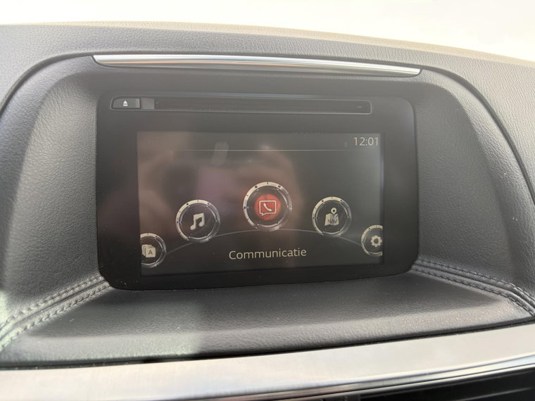 Vehicle Image 33