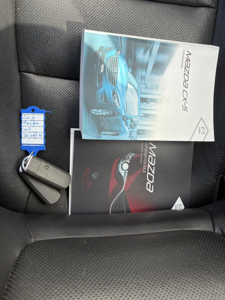 Vehicle Image 36