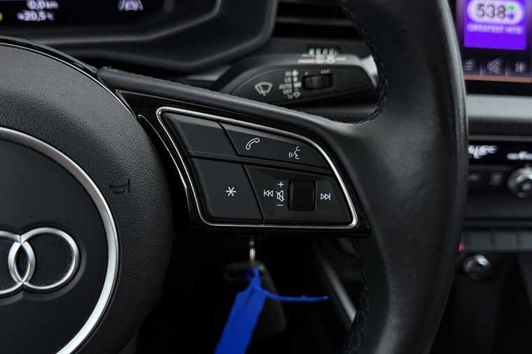 Vehicle Image 31