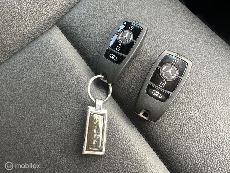 Vehicle Image 41
