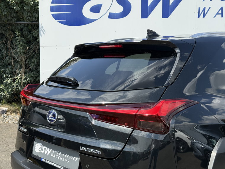 Vehicle Image 30