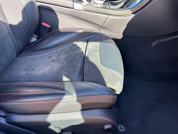 Vehicle Image 48
