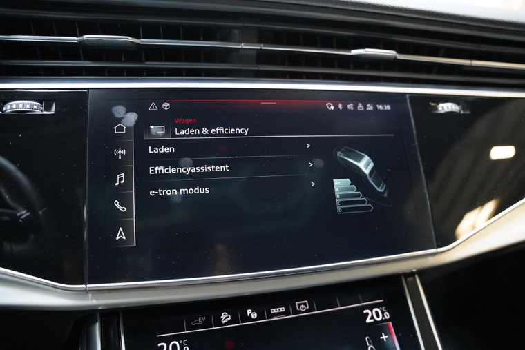 Vehicle Image 36