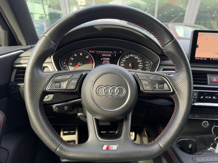Vehicle Image 17