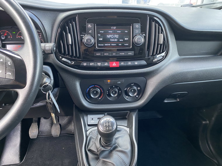 Vehicle Image 41