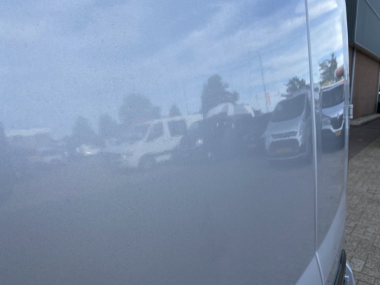 Vehicle Image 45