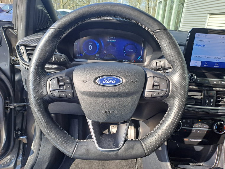 Vehicle Image 24