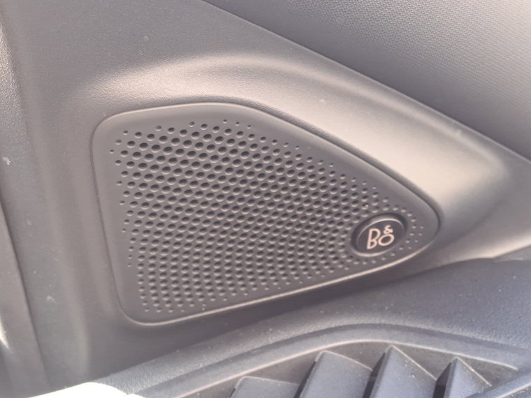 Vehicle Image 28