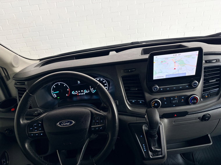 Vehicle Image 22