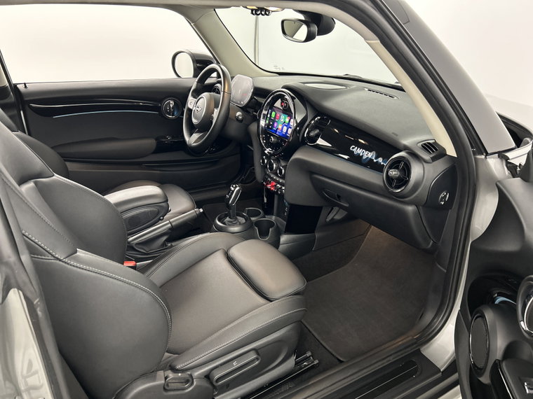 Vehicle Image 50
