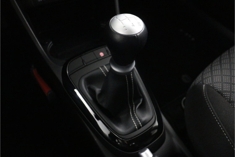 Vehicle Image 28