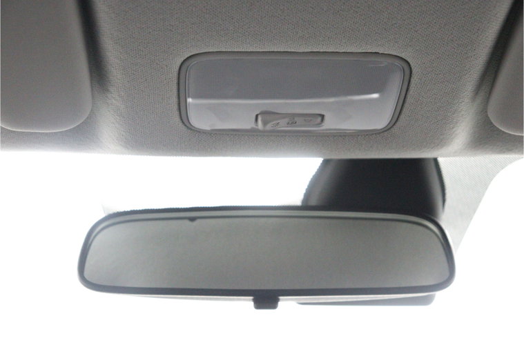 Vehicle Image 36