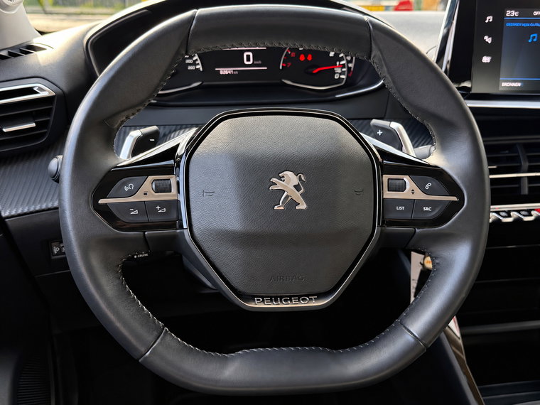 Vehicle Image 31