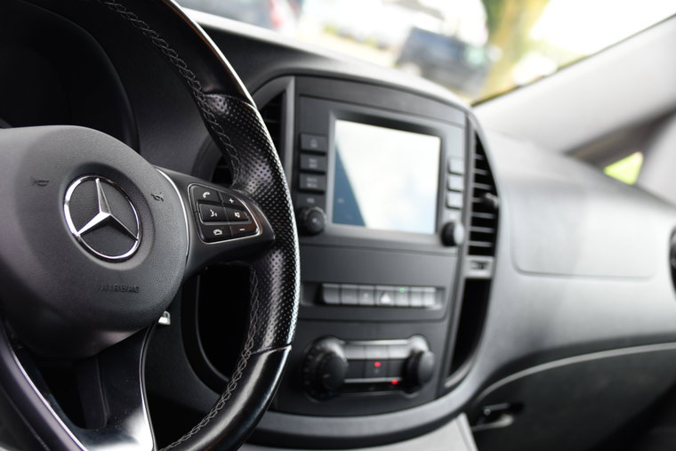 Vehicle Image 13