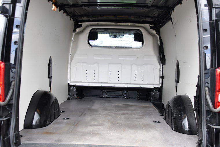 Vehicle Image 36