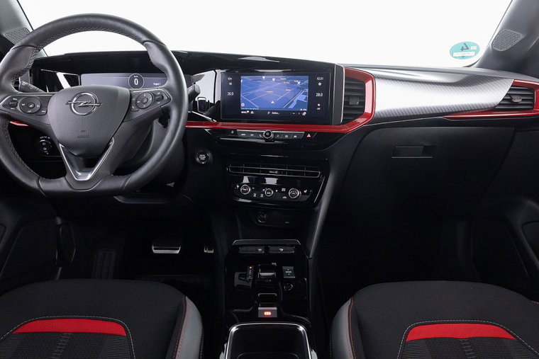 Vehicle Image 12