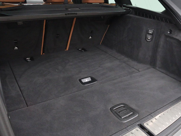 Vehicle Image 39