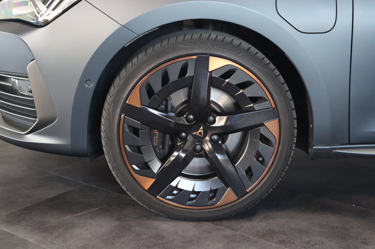 Vehicle Image 37