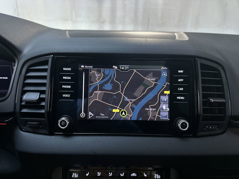 Vehicle Image 15