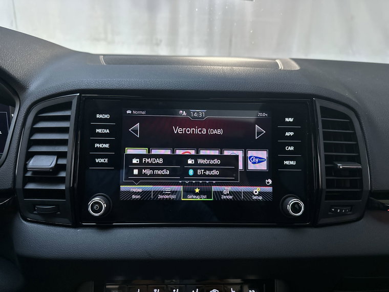 Vehicle Image 22
