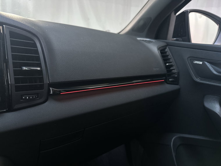 Vehicle Image 24