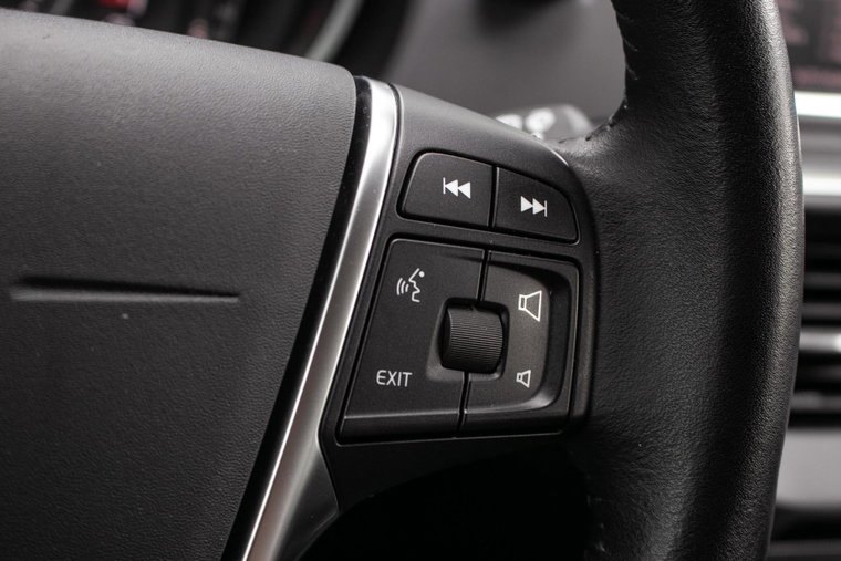 Vehicle Image 32