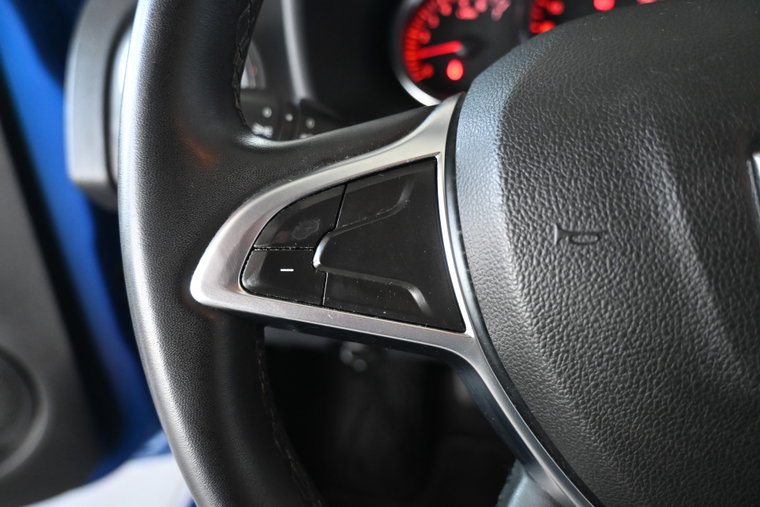 Vehicle Image 24