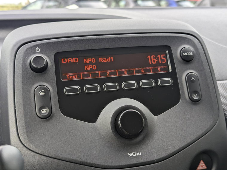 Vehicle Image 26