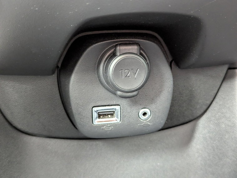 Vehicle Image 29
