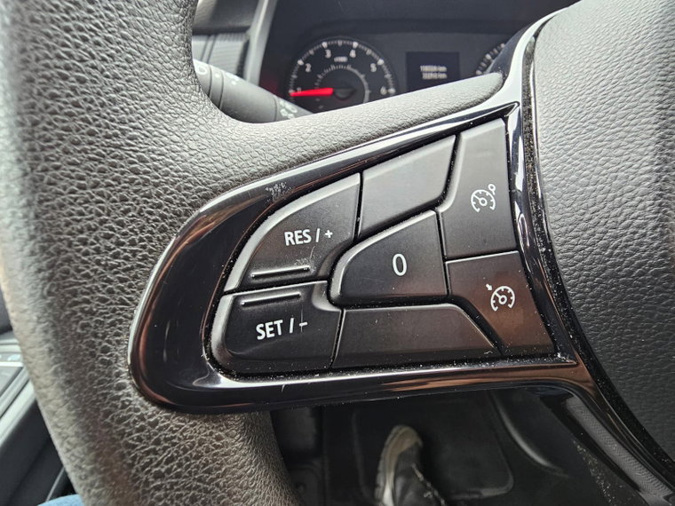Vehicle Image 28