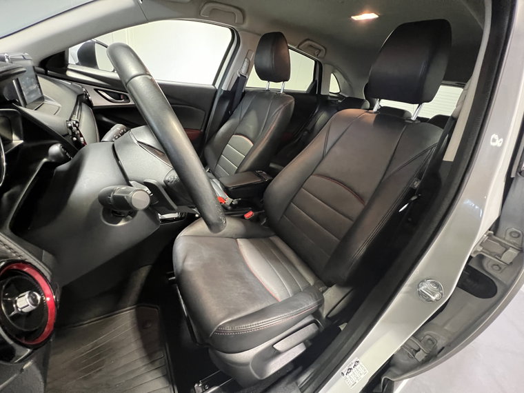 Vehicle Image 33
