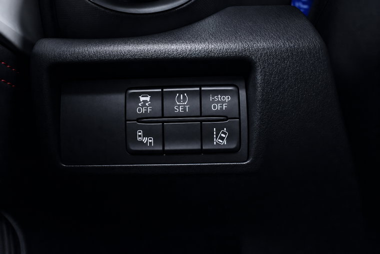 Vehicle Image 26